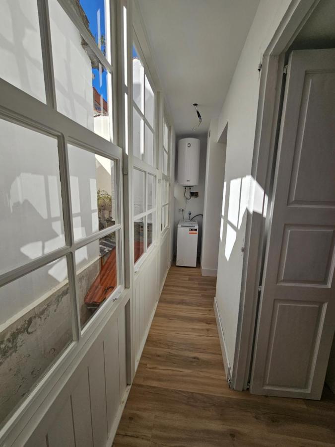 Apartamentos En El Centro - Plaza De Amboage - Wifi 페레올 외부 사진
