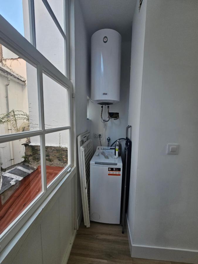 Apartamentos En El Centro - Plaza De Amboage - Wifi 페레올 외부 사진
